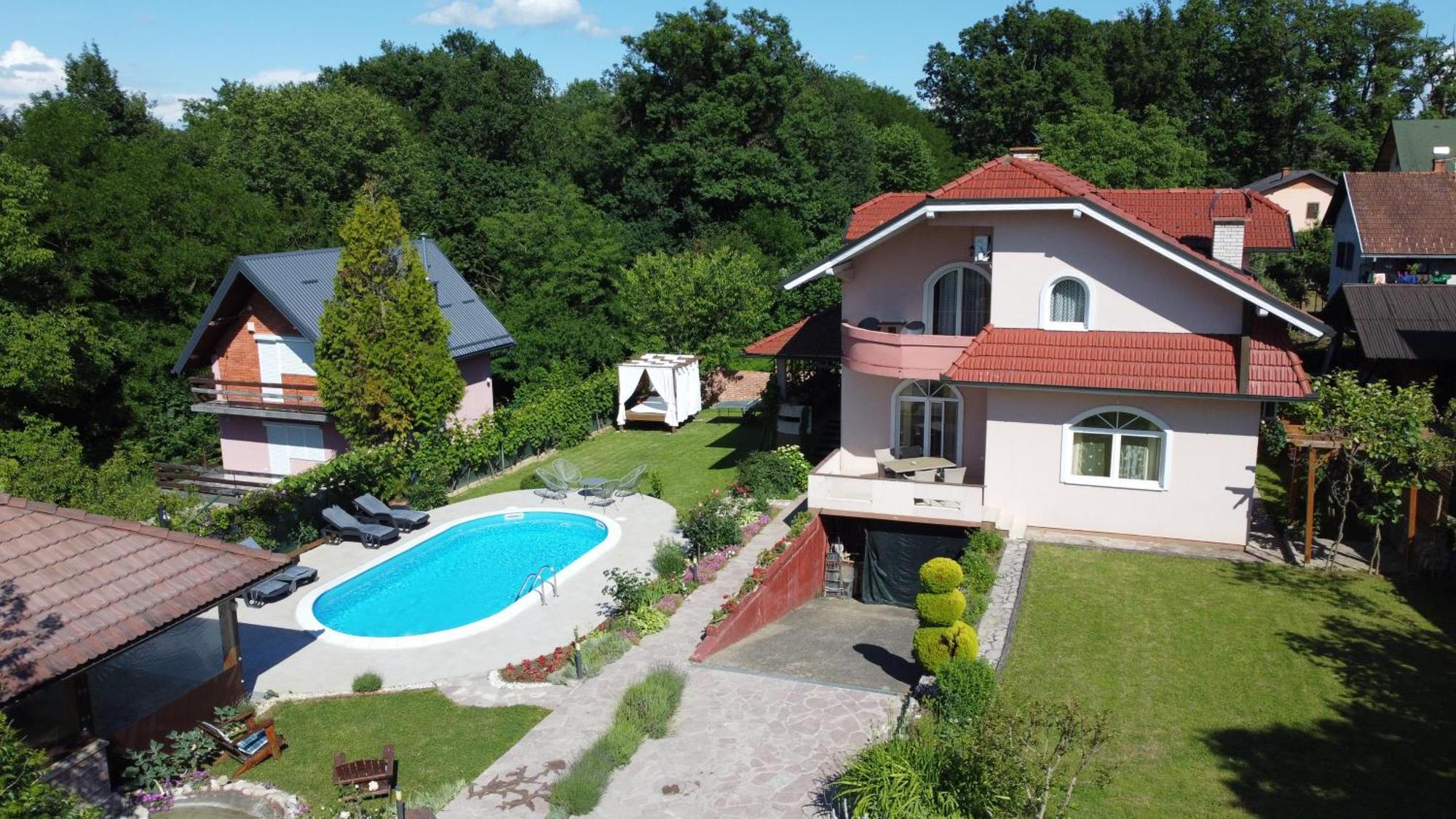 Villa Katarina With Pool Banja Luka Exterior foto