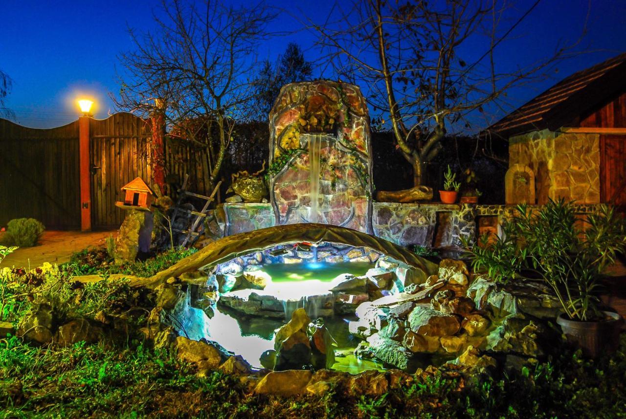 Villa Katarina With Pool Banja Luka Exterior foto